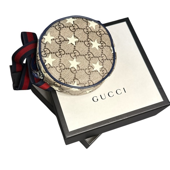 Gucci Supreme GG Beige and White Star Pattern Belt Bag Red Blue Beige - Picture 3 of 7